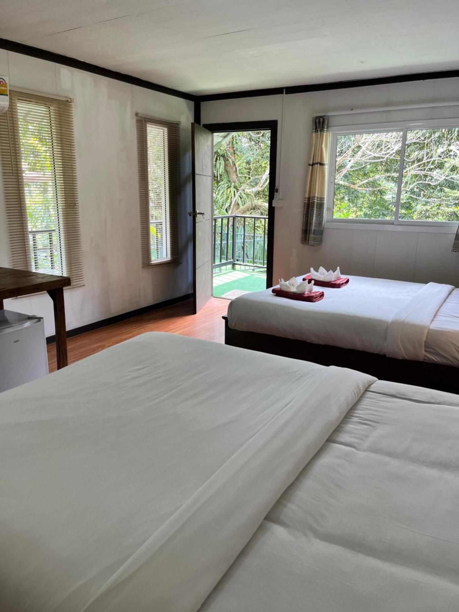 Khaosok River Camp Khao Sok National Park Exterior photo