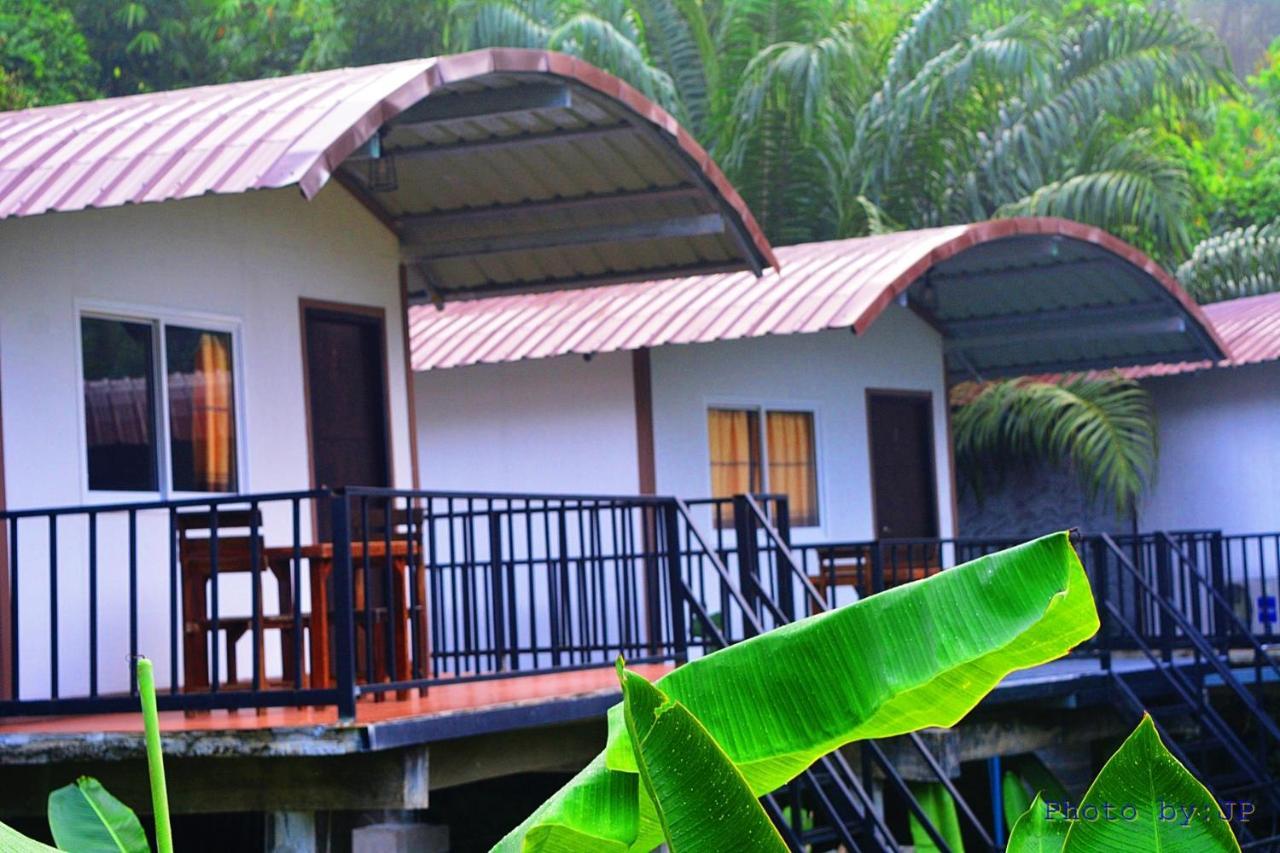 Khaosok River Camp Khao Sok National Park Exterior photo