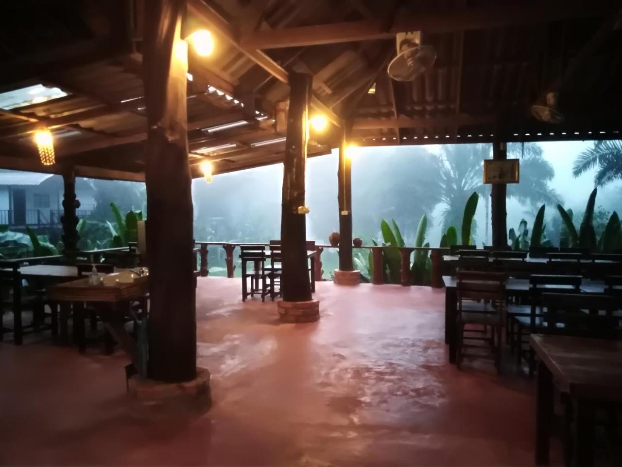 Khaosok River Camp Khao Sok National Park Exterior photo